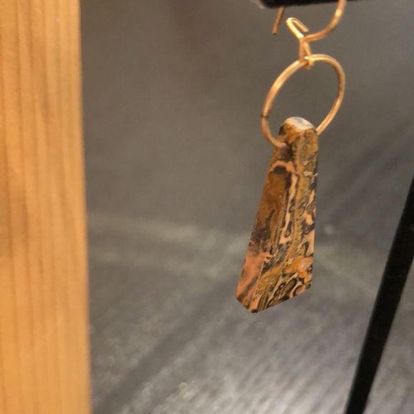 Artisan Agate earth tones modern earring small gold hoop and earwire polished - Picture 3 of 7